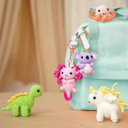 Avenir - Crochet Keychain and Pack Pal